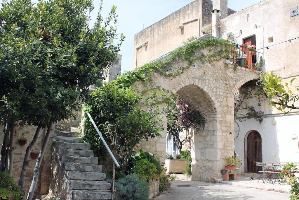 Casa Masseria Dell'800 Gargano. Le Mignole Monte SantʼAngelo Buitenkant foto